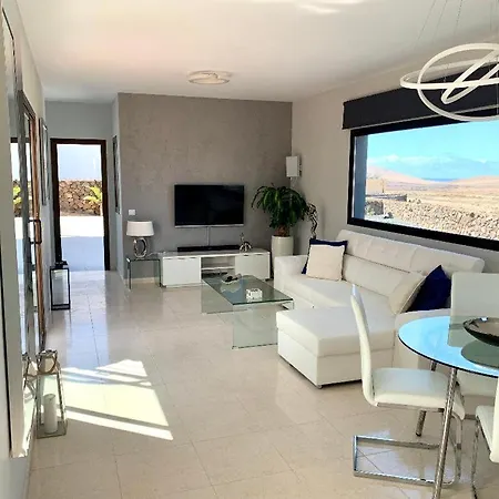 Holiday home Casa Kira