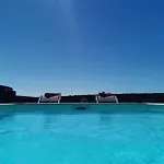 Casa Kira