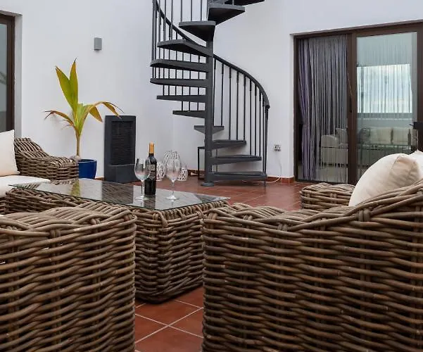 Casa Kira Nyaraló